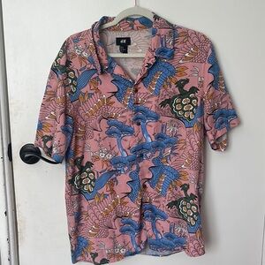 Men’s pink and blue trippy trendy button up collared shirt
